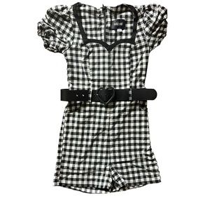 Collectif Black White Gingham Romper Heart Belt Small UK 10 Sweetheart Neckline